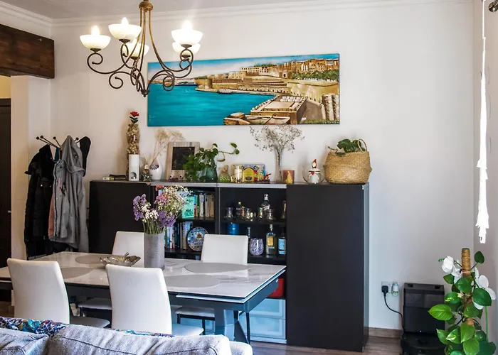 Lovely Private With Private Bathroom * Is-Swatar