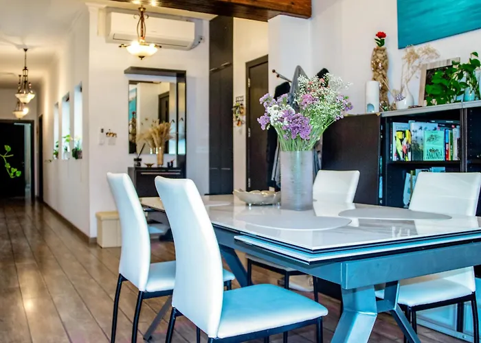 Lovely Private With Private Bathroom